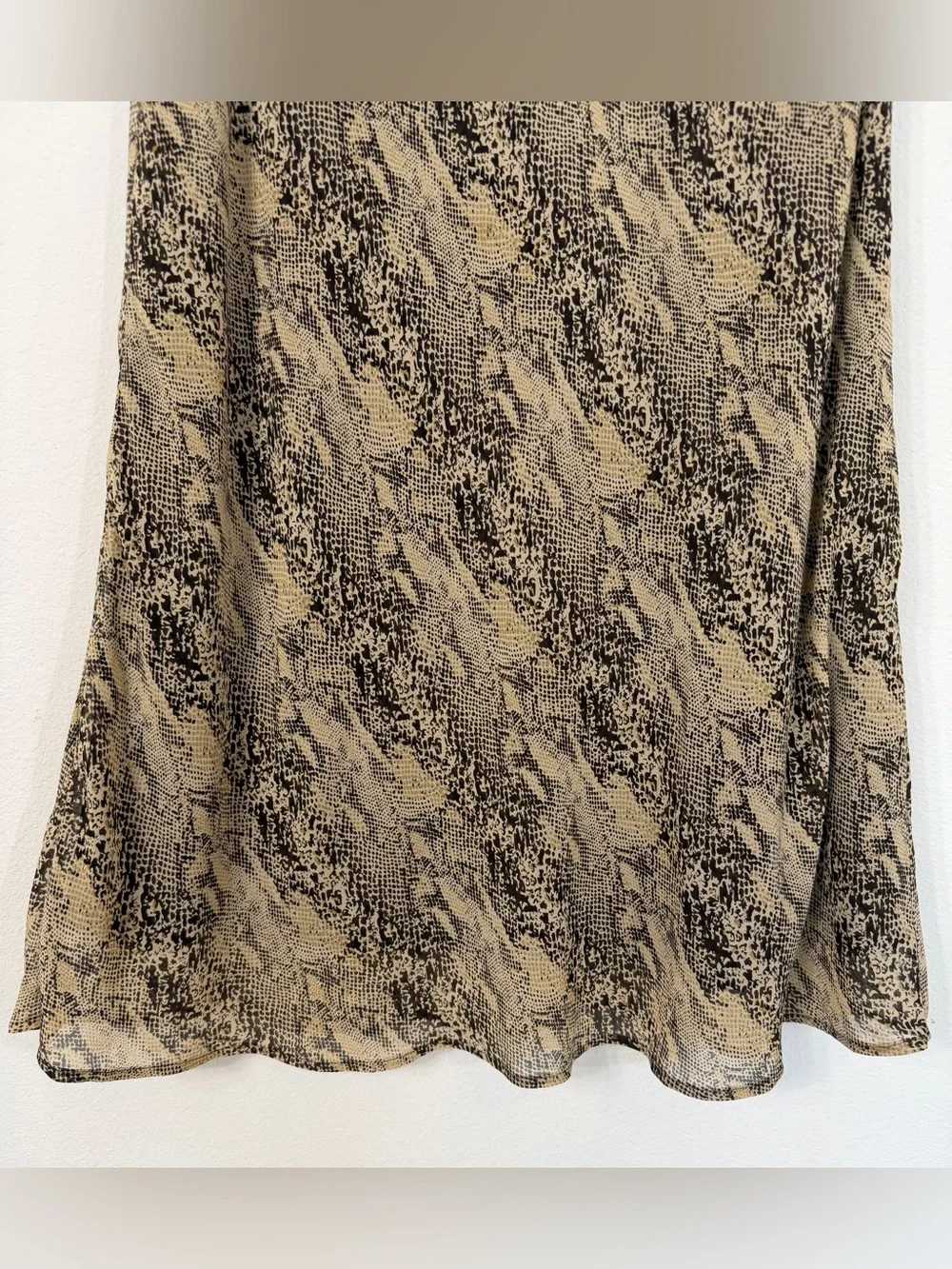 Vintage Ann Taylor Silk Two Piece Skirt Set Brown Snakeskin Cami Midi Size 2/4 - Picture 12 of 16